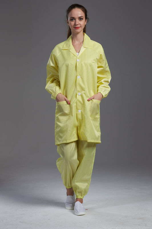 Class 100 Clean Room Garments With Lapel Gown Wear Resistant Size Customized