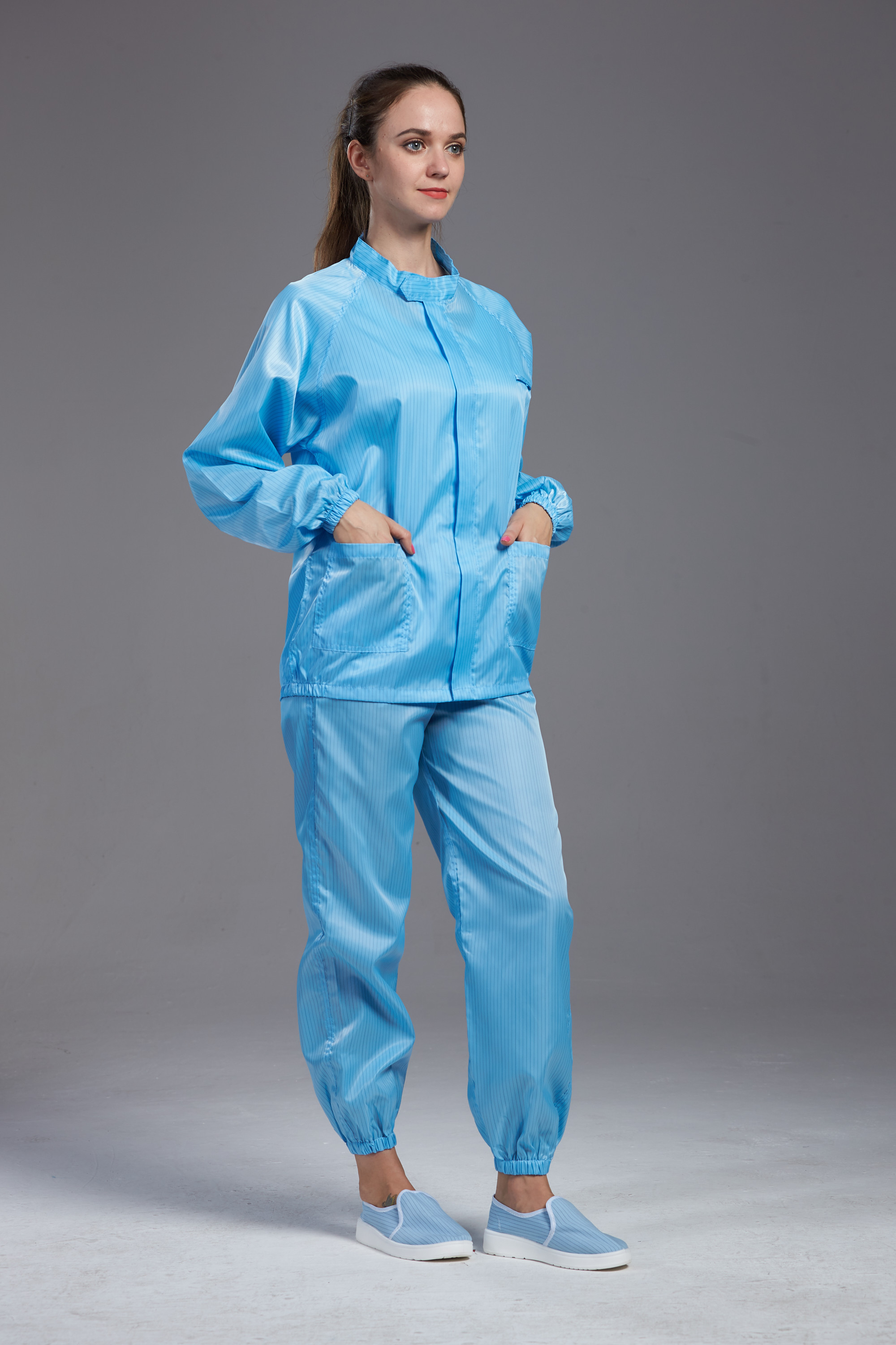 Safety Blue Anti Static Apparel , Washable Clean Room Coveralls Lightweight